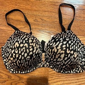 Victoria’s secret 40 DD